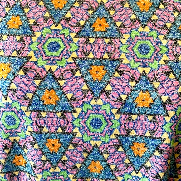 LuLaRoe “IRMA” HIGH-LOW TUNIC OVERSIZED TOP SIZE EXTRA EXTRA SMALL 🌟NWT🌟 - Picture 3 of 11